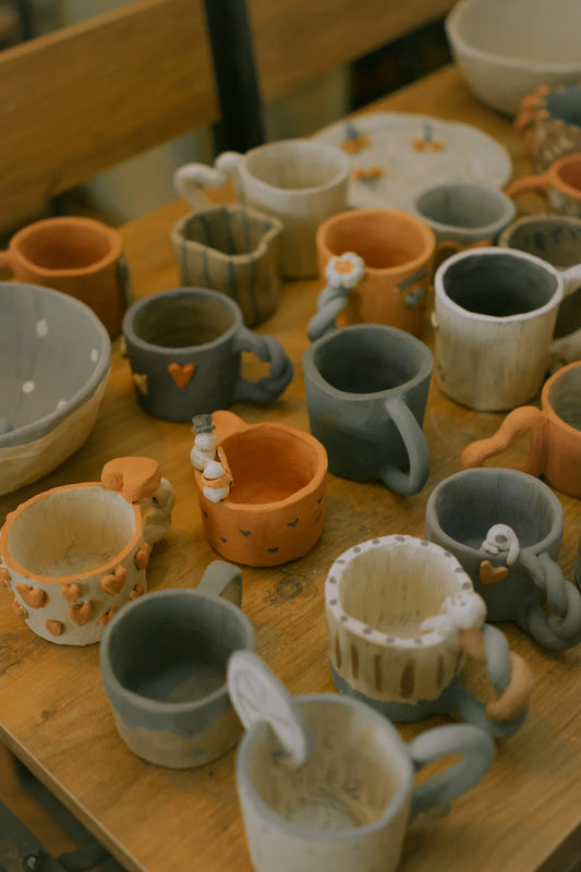 The Heartwarming Role of Mugs in Family Gatherings